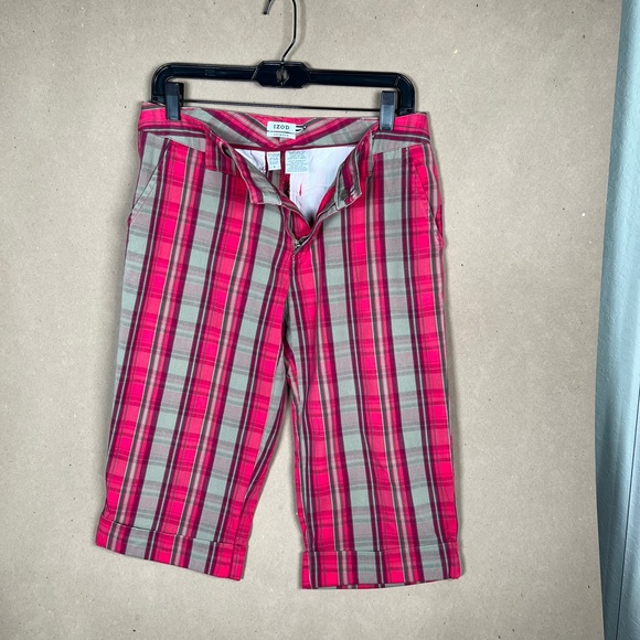 IZOD Hot Pink, Purple, Green and Khaki Stretch Walking Shorts Size 4 - Picture 2 of 10